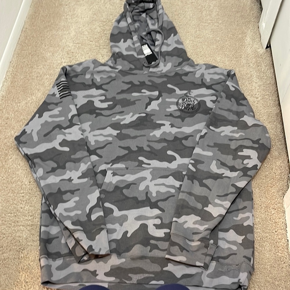 Howitzer patriot sweat shirt brand new tags still on